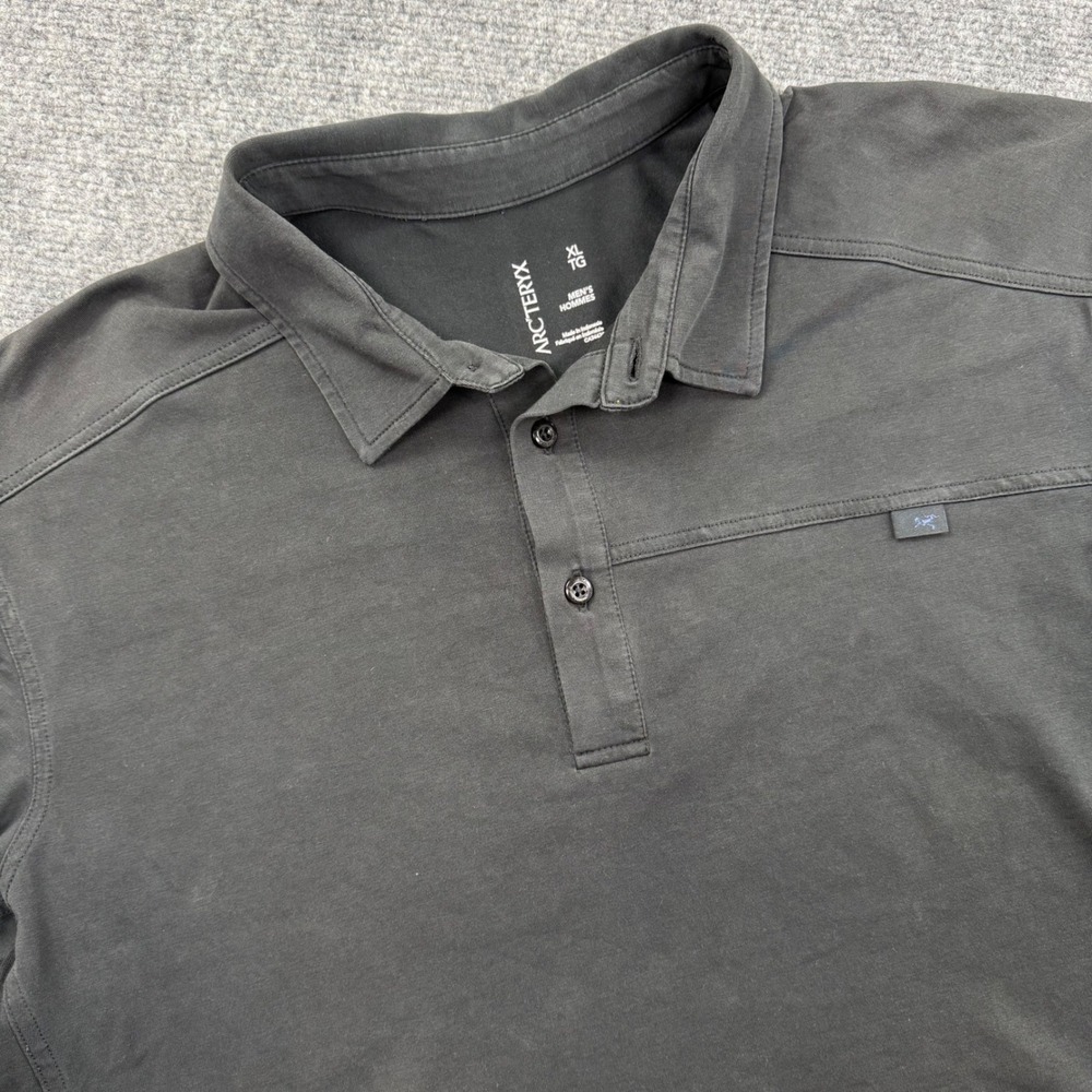 Arc Teryx‎ Captive SS Polo Mens XL Gray Cotton Polyester Blend S/S Flaw